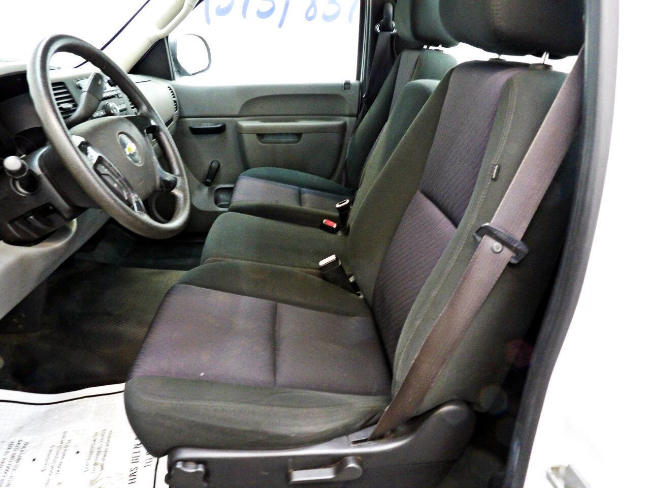 Used 2012 Chevrolet Silverado 1500 W/T image 8