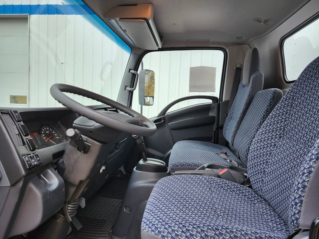 New 2025 Chevrolet Low Cab Forward 5500XG RWD image 10