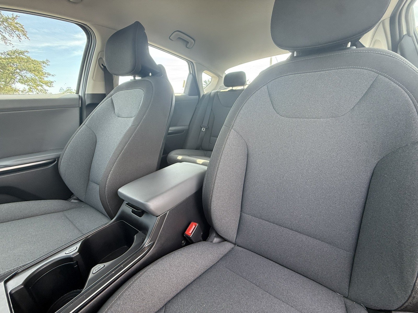 Used 2025 Kia K4 FWD image 11
