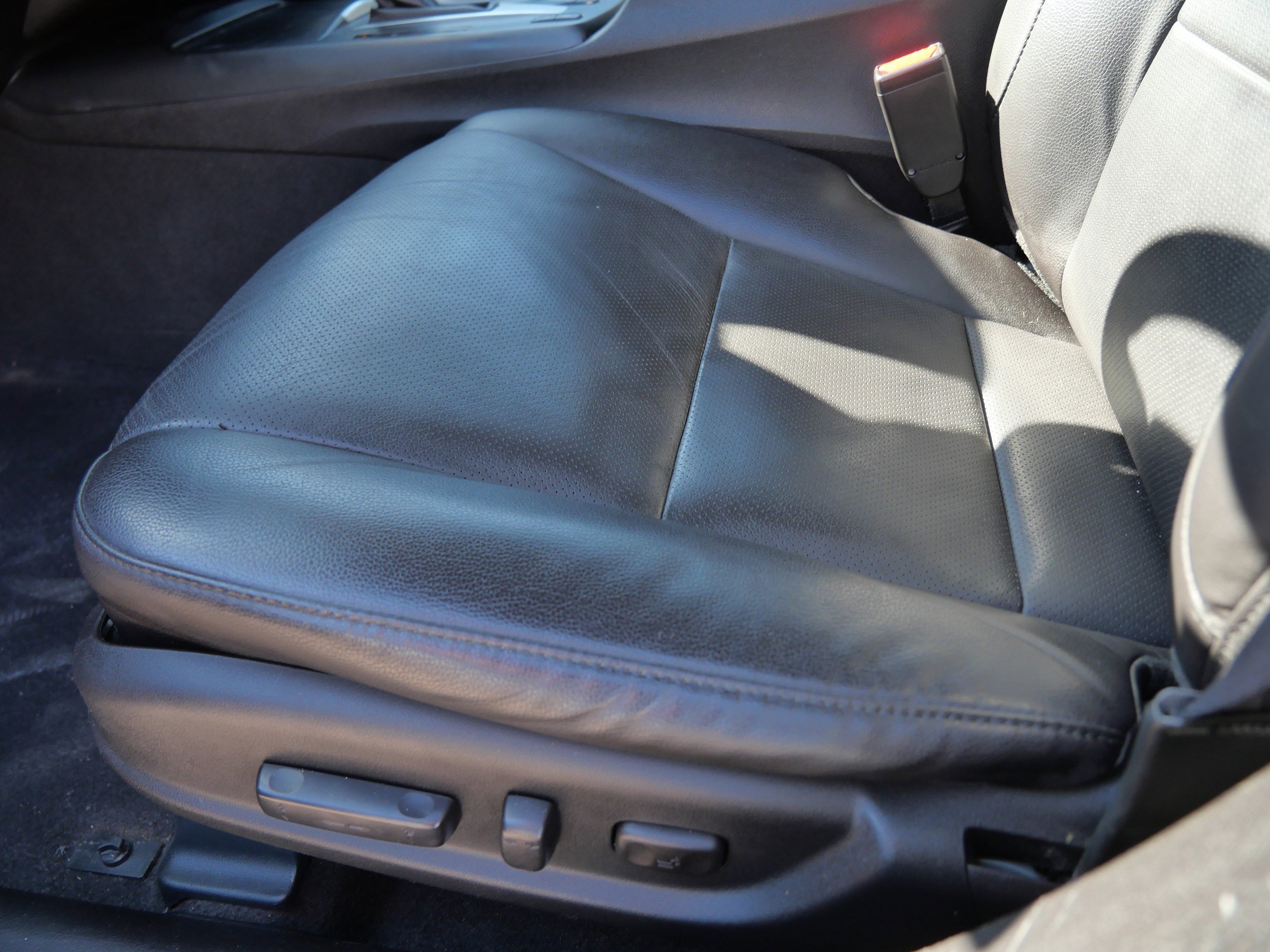 Used 2017 Acura RDX AWD w/ Advance Package image 20