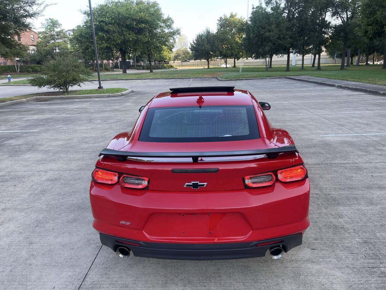Used 2019 Chevrolet Camaro SS w/ Black Appearance Package RWD image 7
