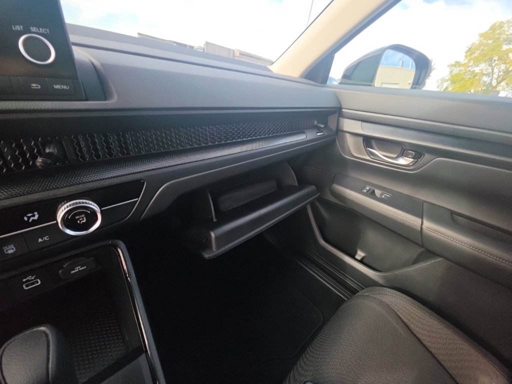 Certified 2024 Honda CR-V LX image 21