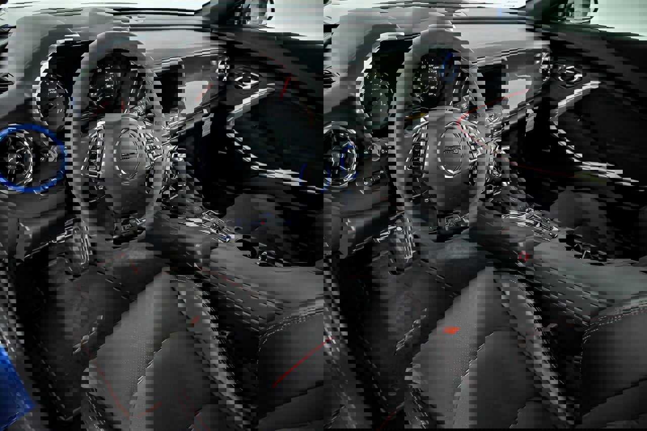 Used 2021 Chevrolet Camaro ZL1 image 21