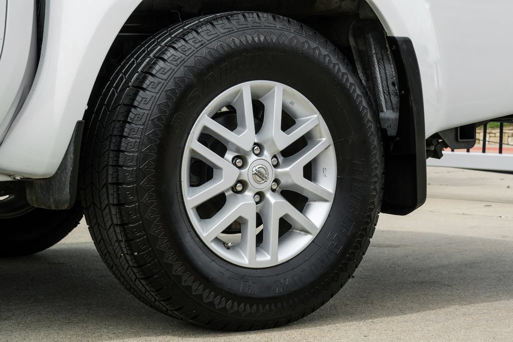 Used 2018 Nissan Frontier SV RWD image 51