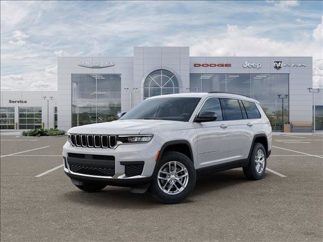 New 2026 Jeep Grand Cherokee L Laredo RWD video 1