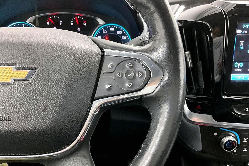 Used 2018 Chevrolet Traverse Premier w/ Driver Confidence II Package FWD image 26