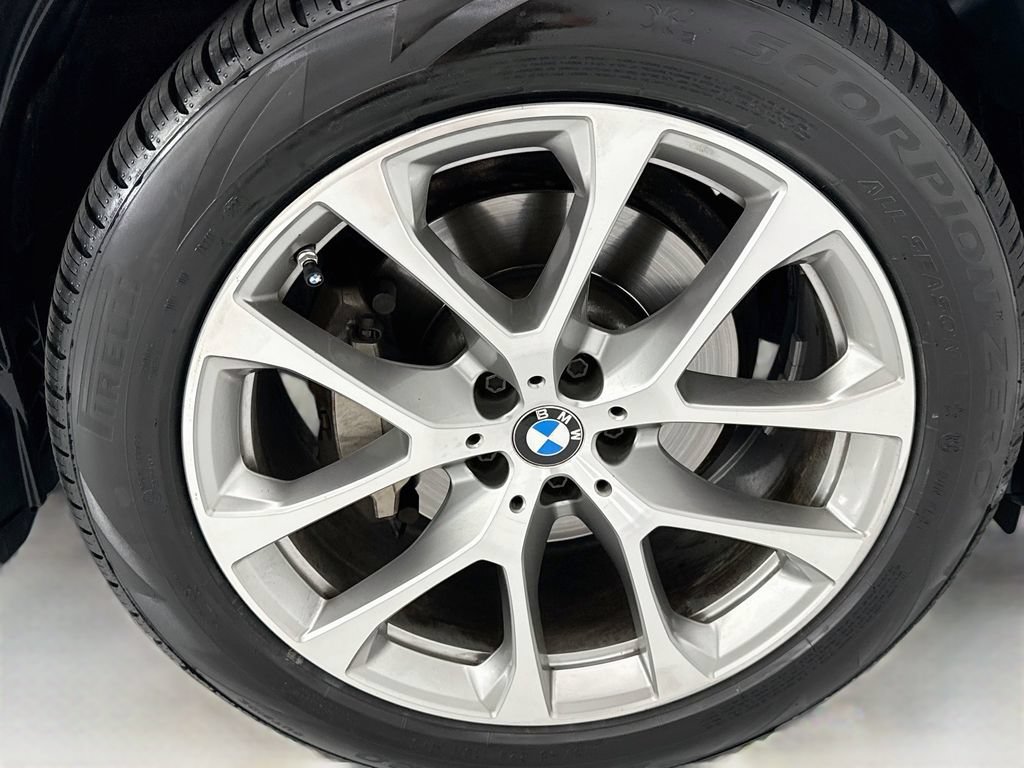 Used 2021 BMW X5 xDrive40i w/ Premium Package 2 AWD/4WD image 31