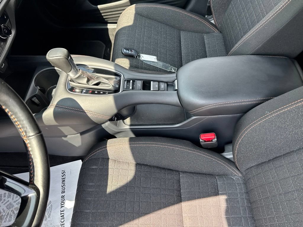 Certified 2025 Honda HR-V Sport image 27