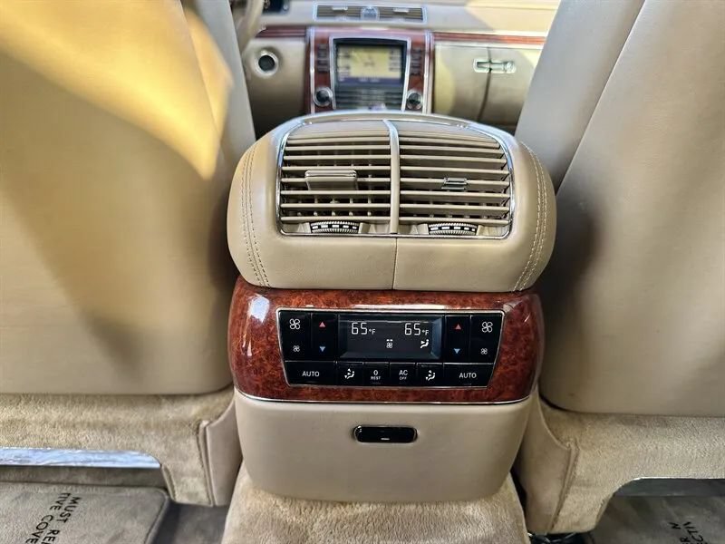 Used 2006 Maybach 57 RWD image 28