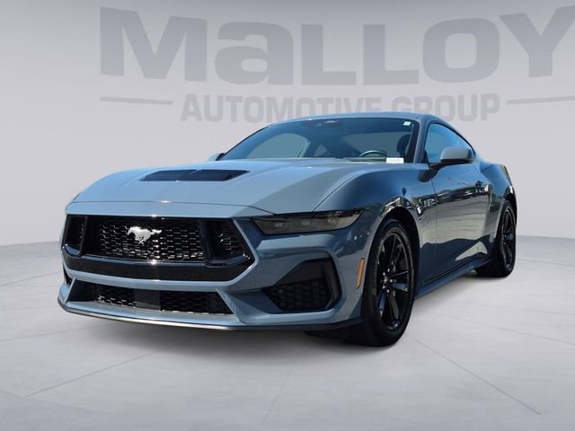 Used 2025 Ford Mustang GT image 1