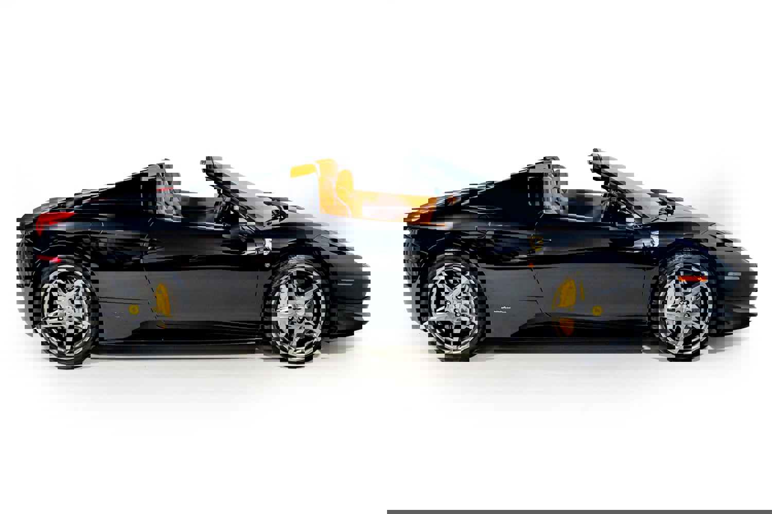 Used 2014 Ferrari 458 Spider image 20