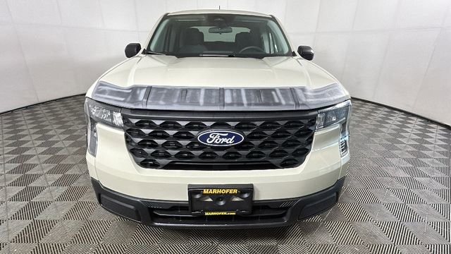 Used 2025 Ford Maverick XL w/ Equipment Group 102A AWD/4WD image 8