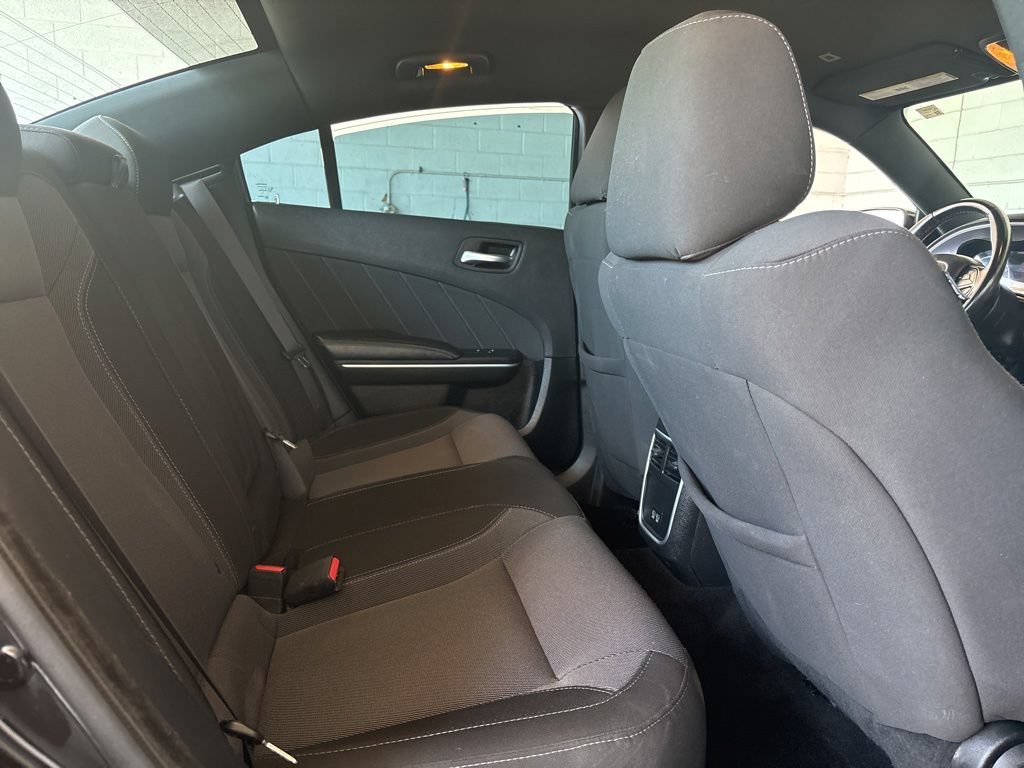 Used 2022 Dodge Charger SXT RWD image 18