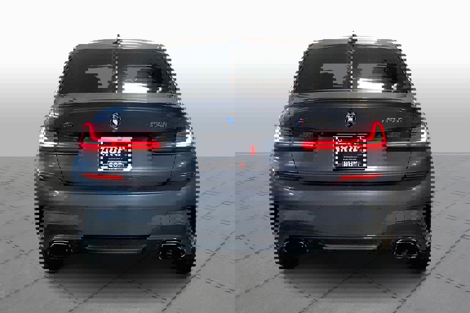 Used 2020 BMW M340i xDrive w/ Premium Package AWD/4WD image 4