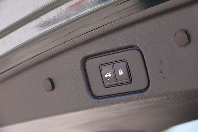 Used 2025 Nissan Pathfinder Platinum AWD/4WD image 8