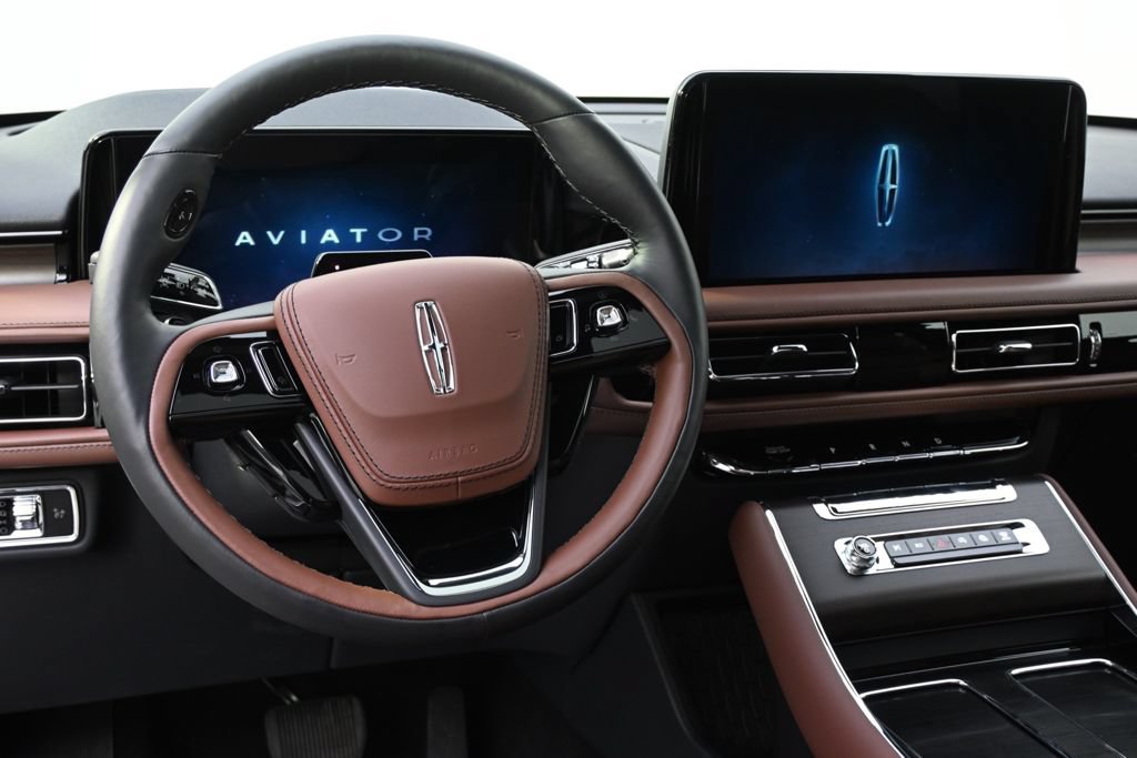 New 2026 Lincoln Aviator Reserve AWD/4WD image 12