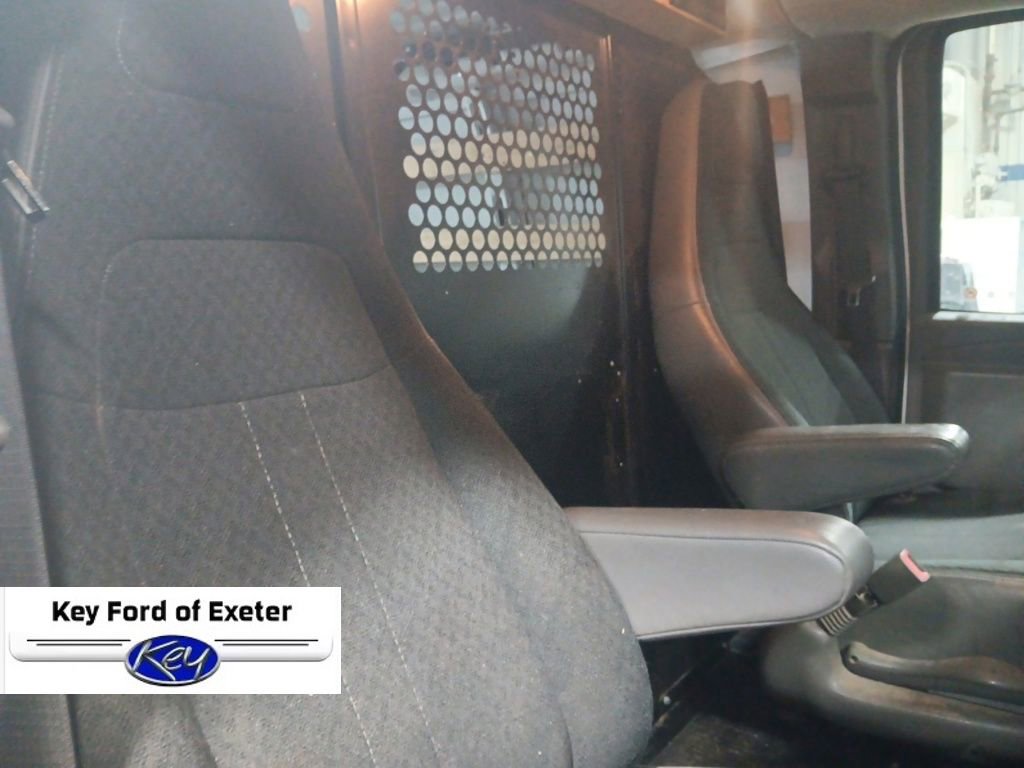 Used 2021 Chevrolet Express 2500 Work Van w/ Driver Convenience Package image 16