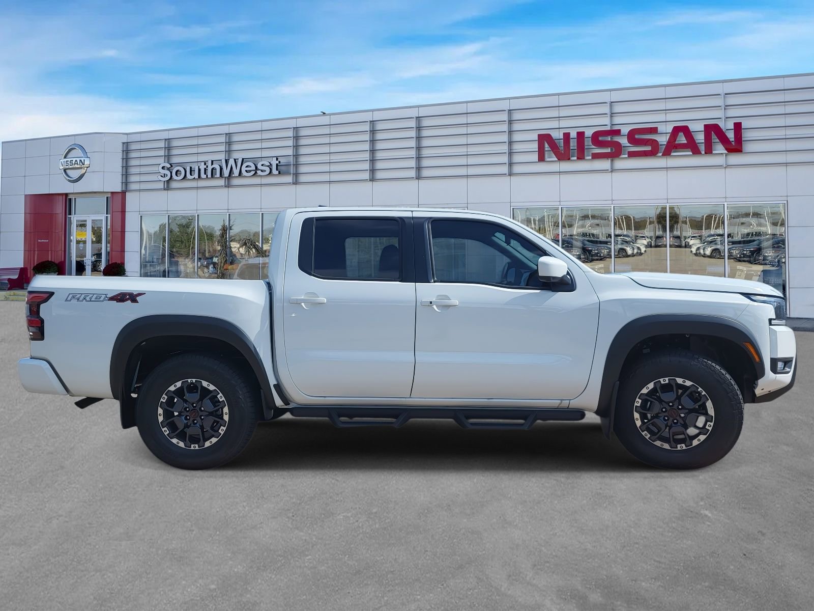 New 2026 Nissan Frontier PRO-4X image 5
