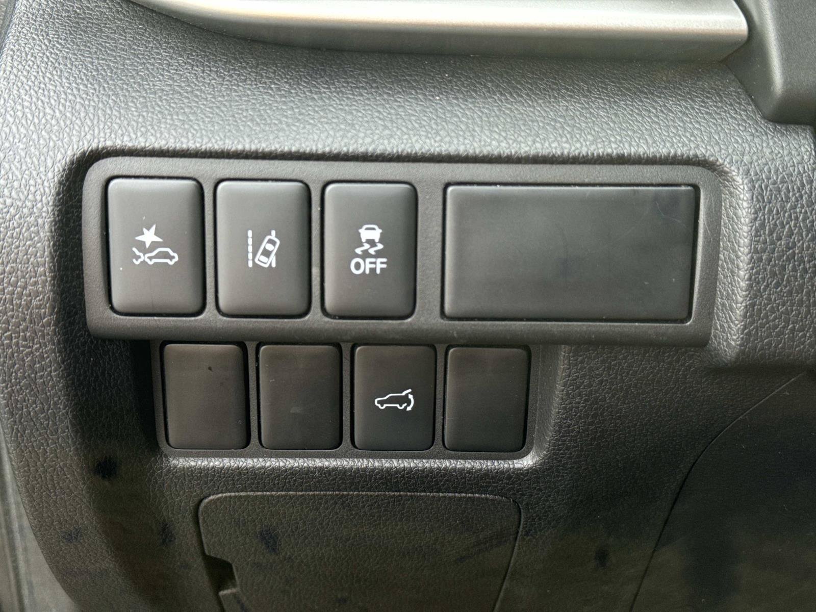 Used 2025 Mitsubishi Eclipse Cross SE AWD/4WD image 20