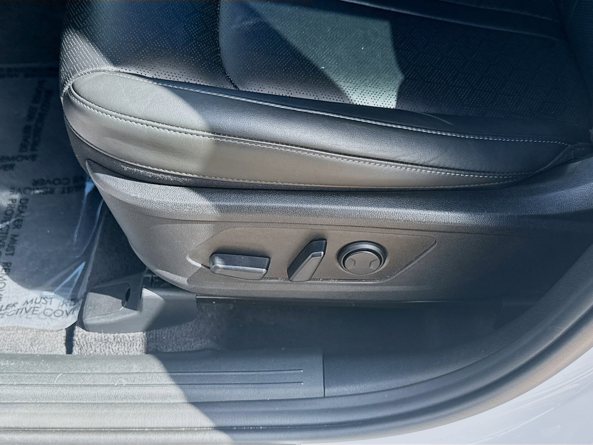 Used 2023 Kia Sorento S image 16