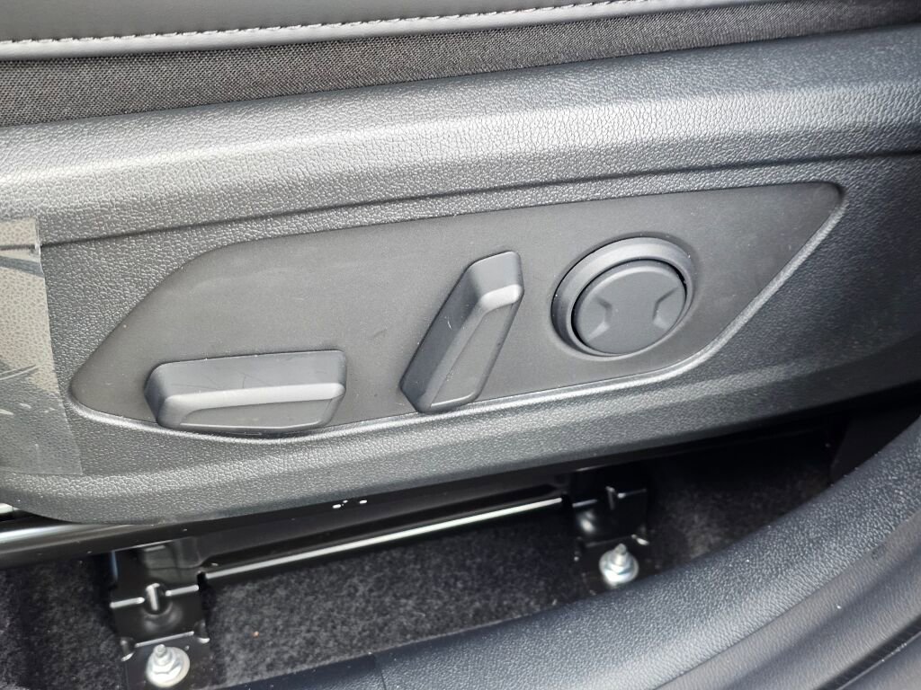 New 2026 Kia Sorento EX image 36