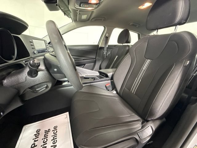 Used 2021 Hyundai Elantra SEL FWD image 17