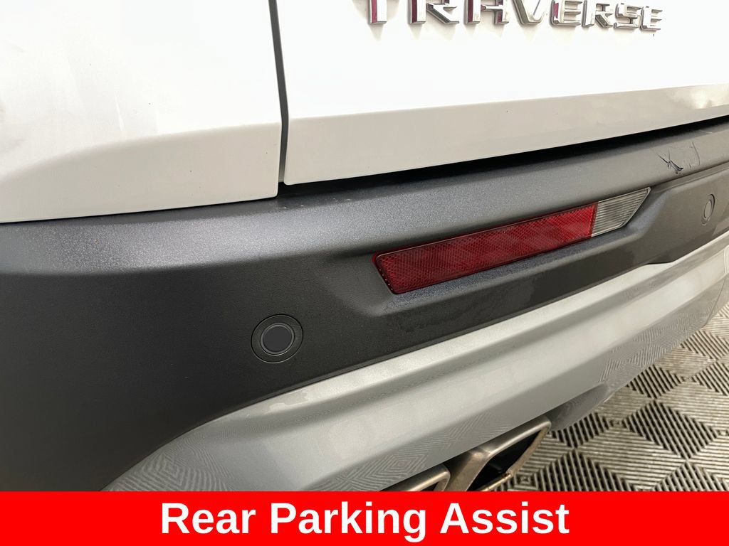Certified 2024 Chevrolet Traverse LT FWD image 12