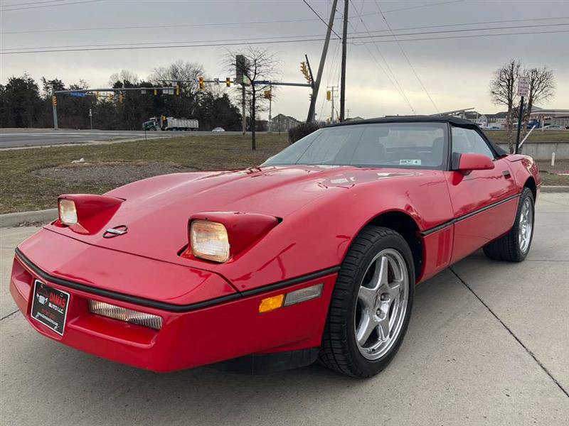 Used 1990 Chevrolet Corvette Convertible RWD image 5