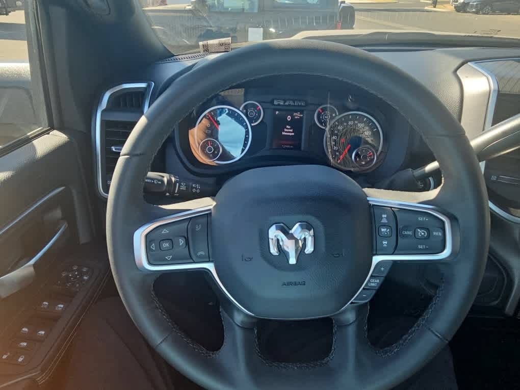 Used 2025 RAM 2500 Big Horn AWD/4WD image 12