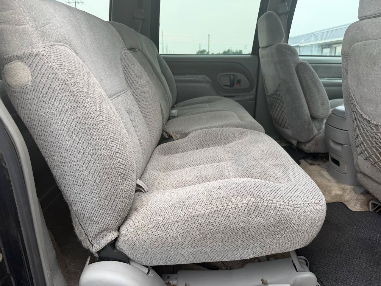 Used 1997 Chevrolet Suburban 4WD w/ Preferred Equipment Group 2 image 27