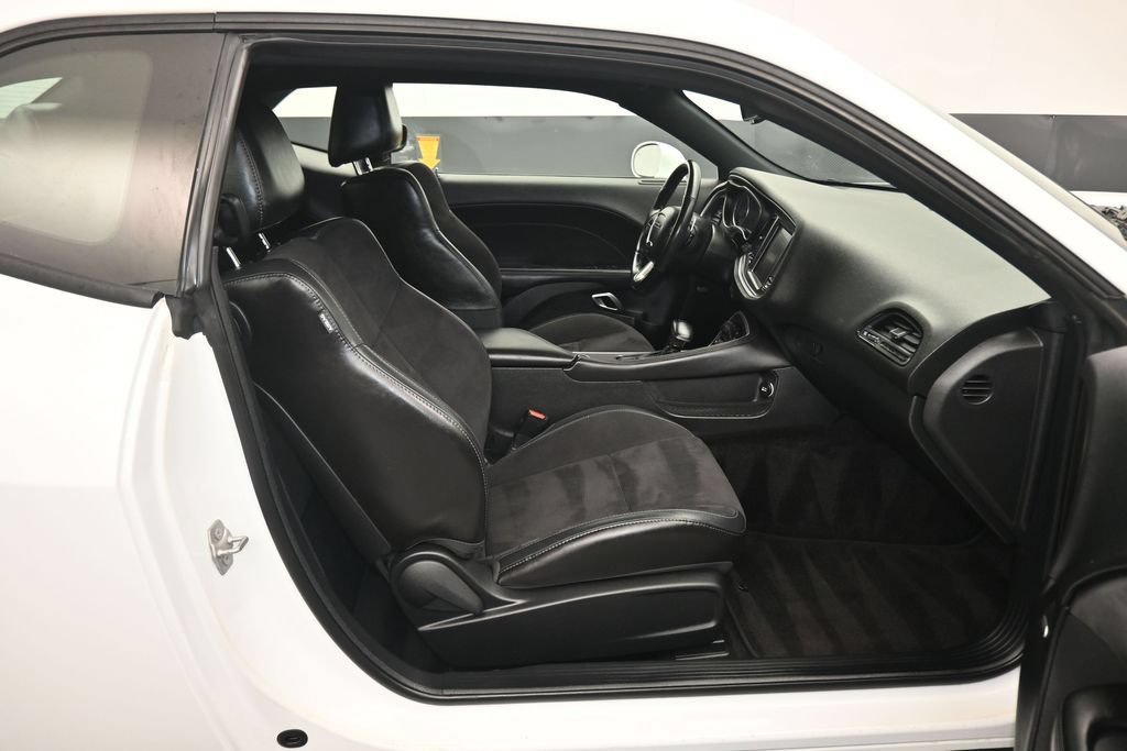 Used 2019 Dodge Challenger GT w/ Plus Package RWD image 35