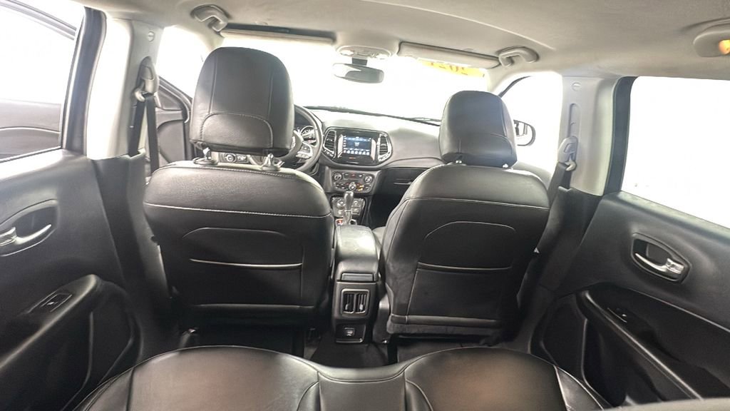 Used 2021 Jeep Compass Latitude image 17