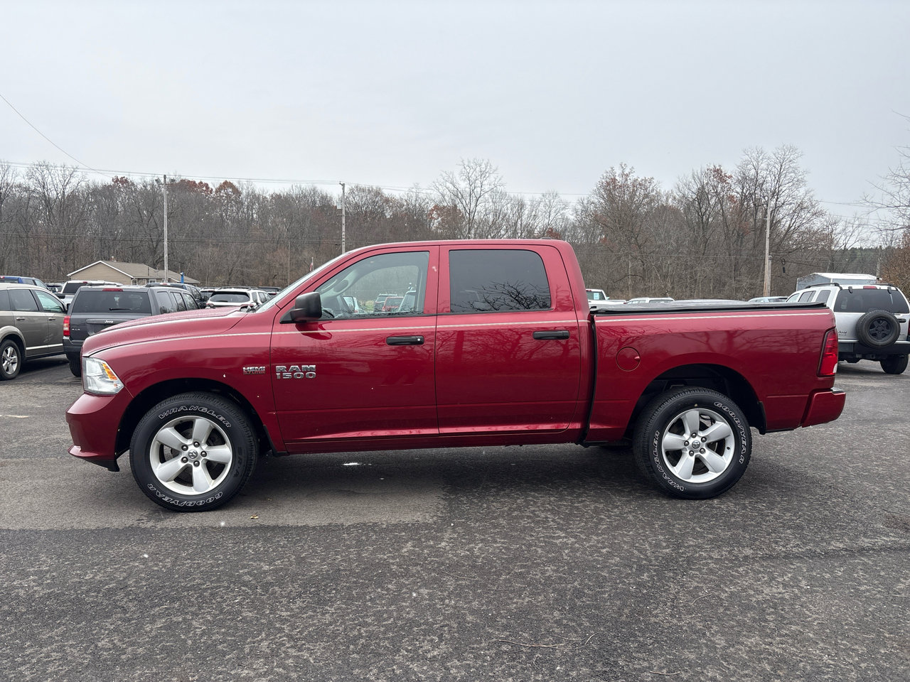 Used 2014 RAM 1500 Express image 3