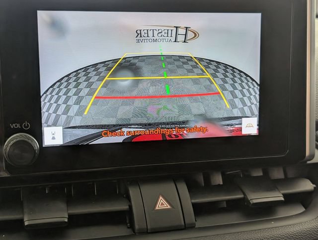 Used 2023 Toyota RAV4 LE AWD/4WD image 19