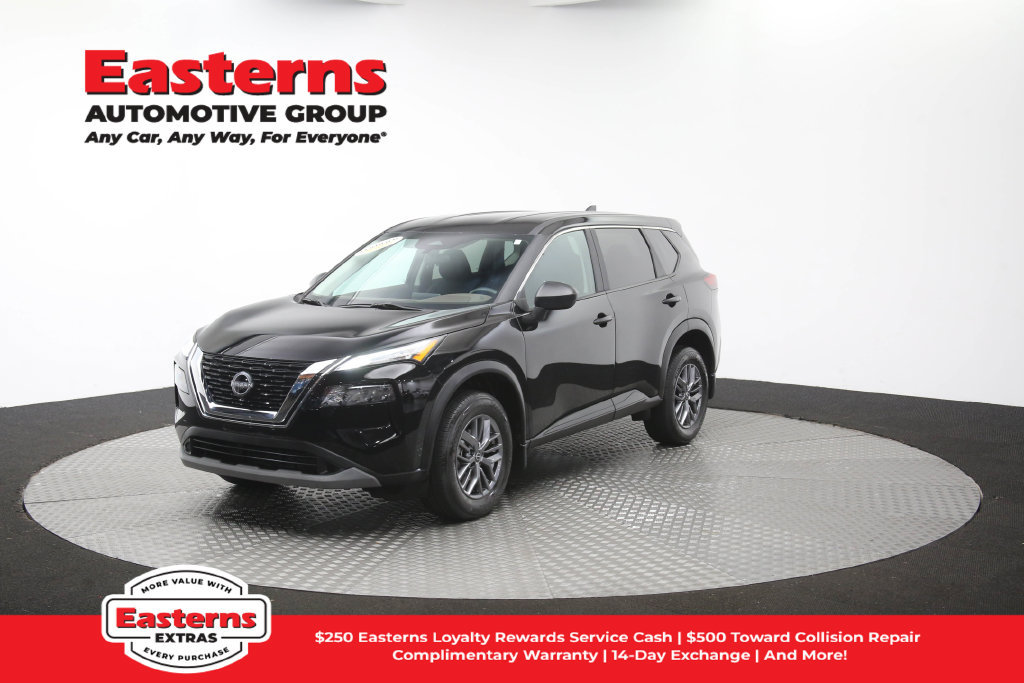 Used 2023 Nissan Rogue S AWD/4WD image 56