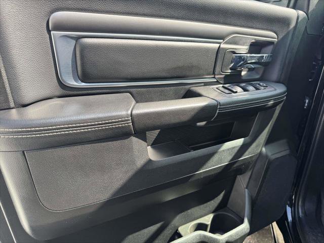 Certified 2022 RAM 1500 Classic Warlock w/ Electronics Group AWD/4WD image 17