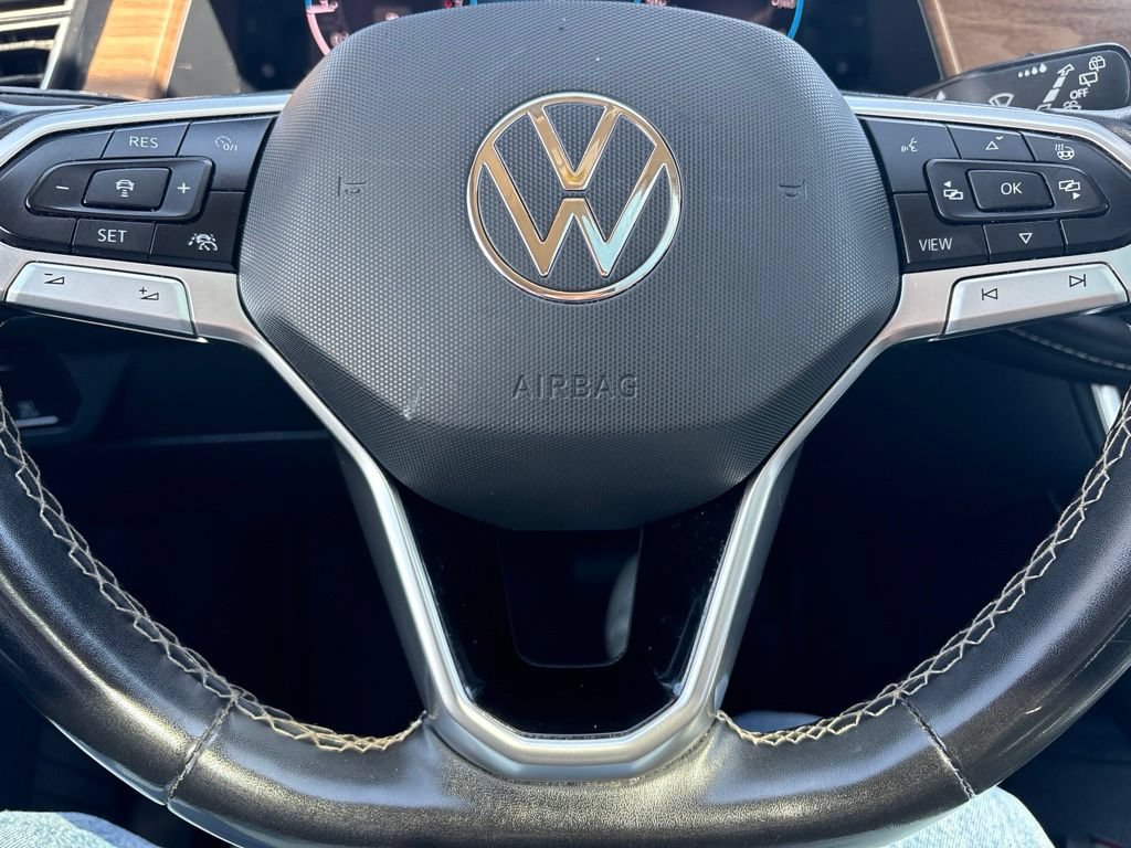 Used 2024 Volkswagen Atlas SE AWD/4WD image 14