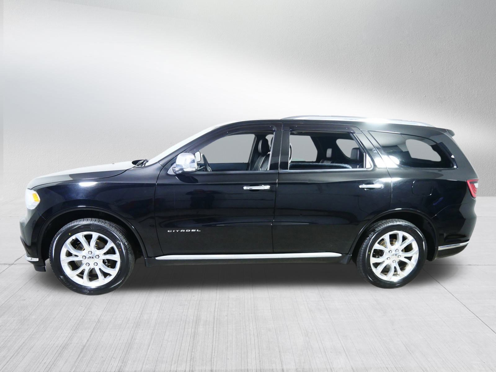 Used 2017 Dodge Durango Citadel w/ Technology Group image 4