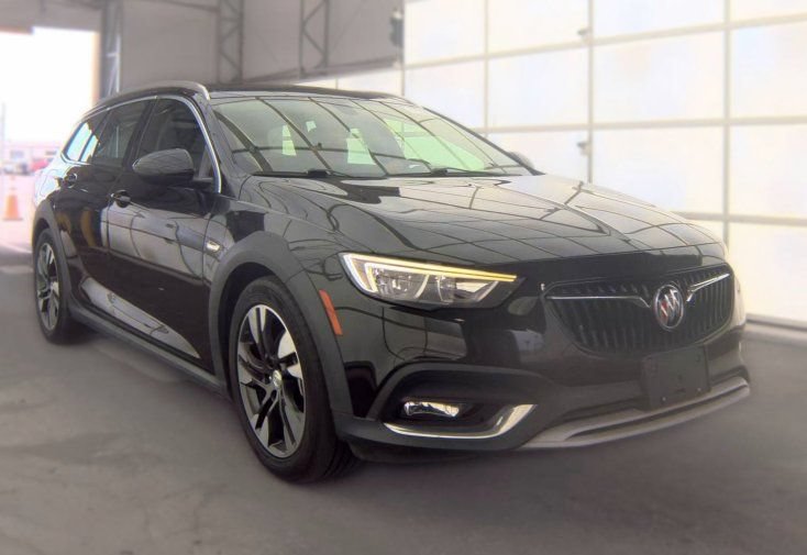 Used 2019 Buick Regal Essence w/ Sights and Sounds Package AWD/4WD image 5