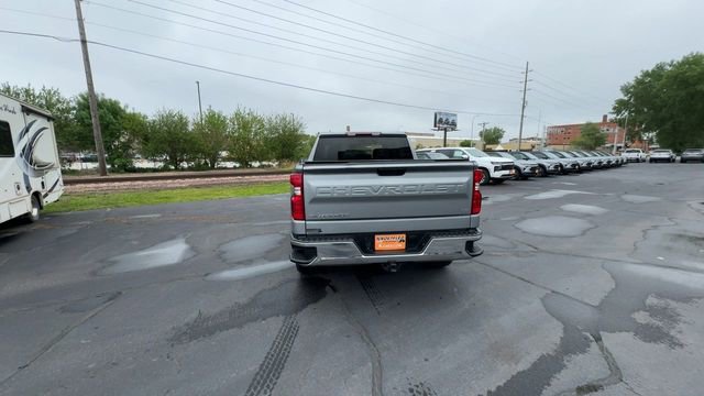 Used 2024 Chevrolet Silverado 1500 LT AWD/4WD image 7