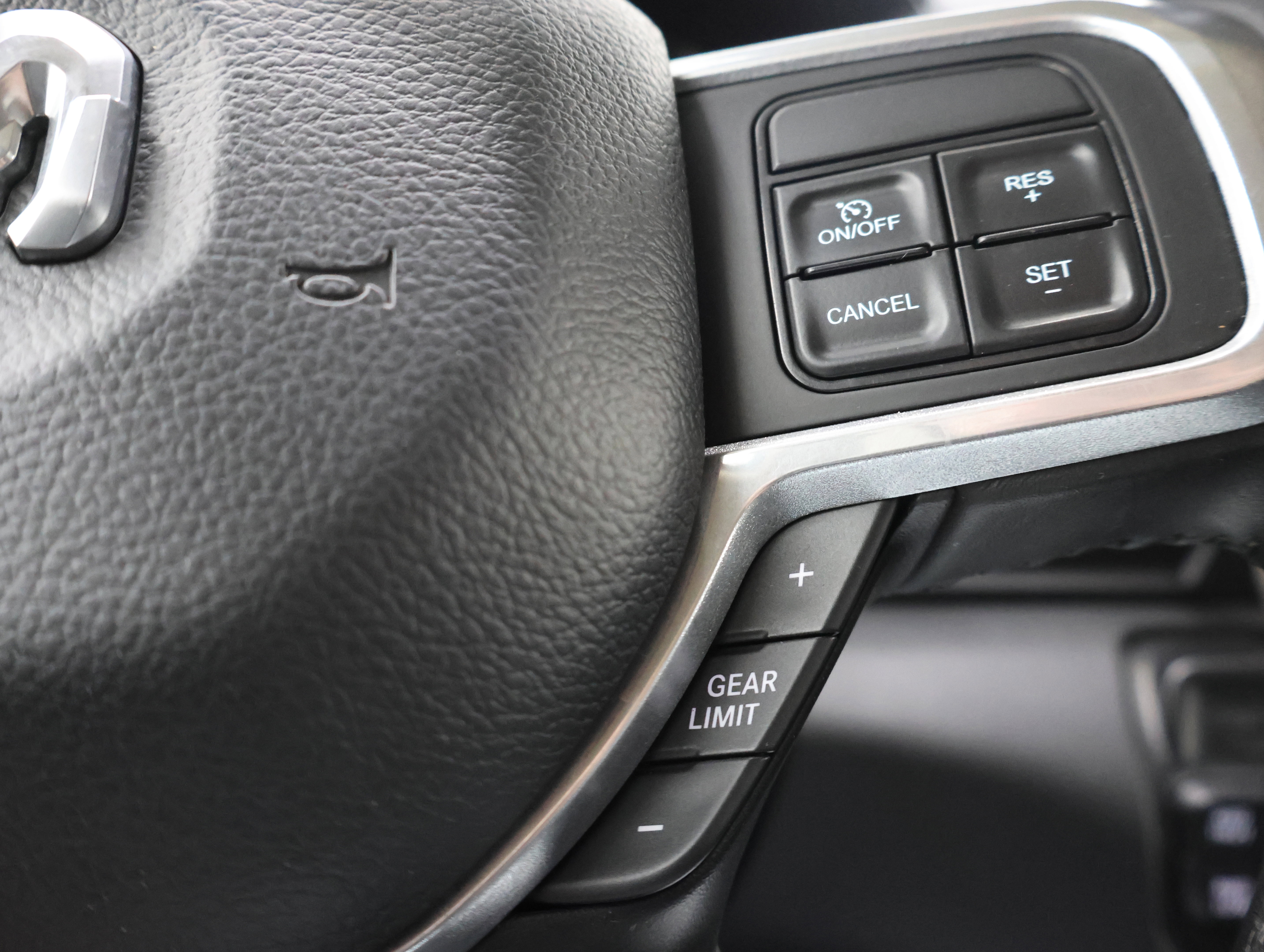 Used 2021 RAM 2500 Laramie AWD/4WD image 14