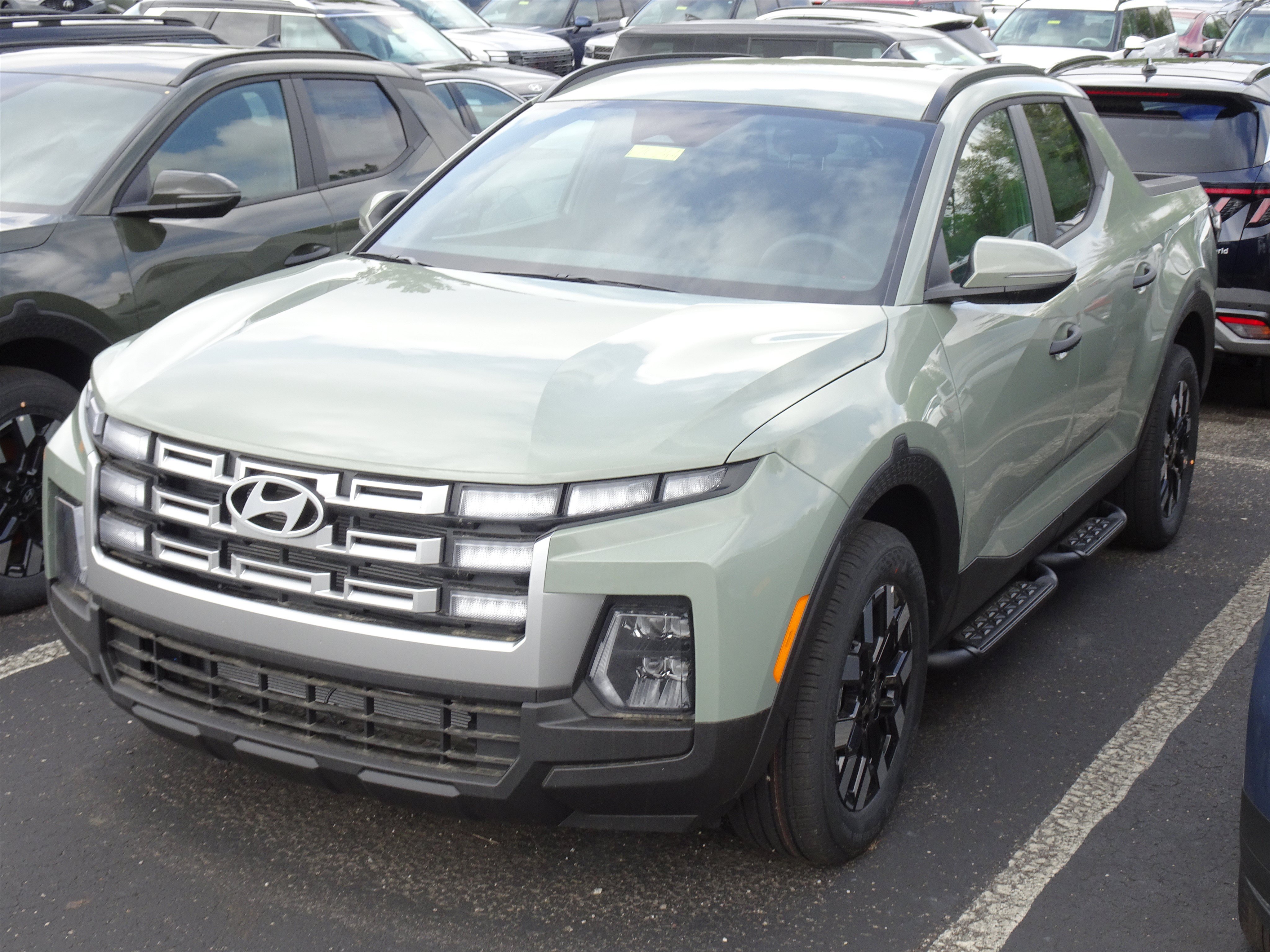New 2026 Hyundai Santa Cruz SEL AWD/4WD image 2