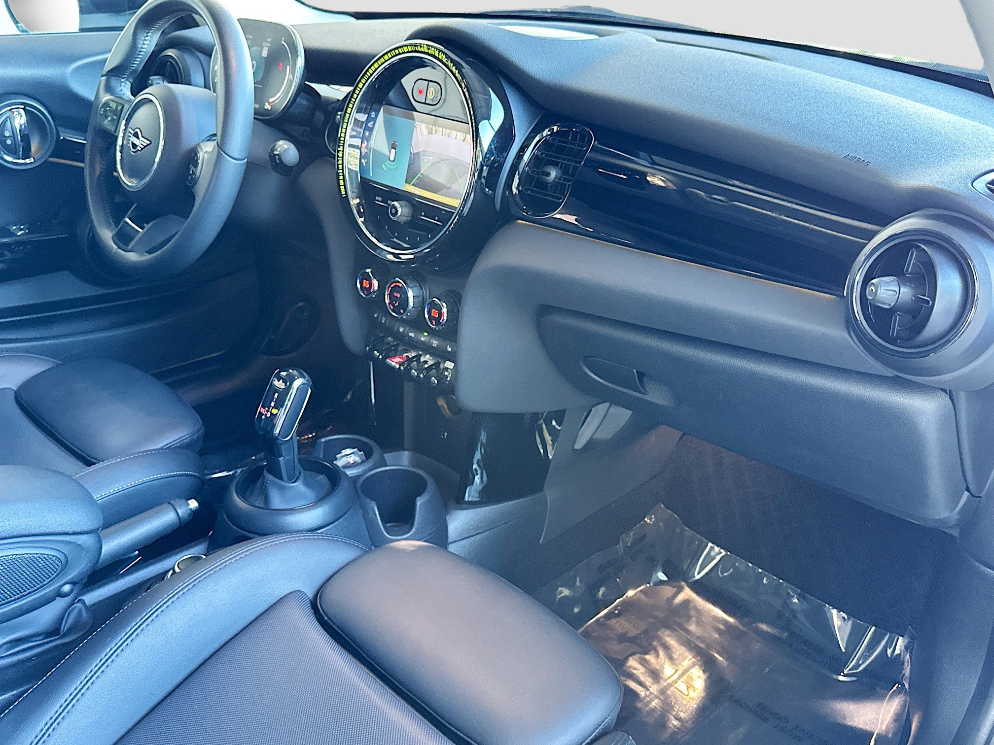 Certified 2023 MINI Cooper S image 29