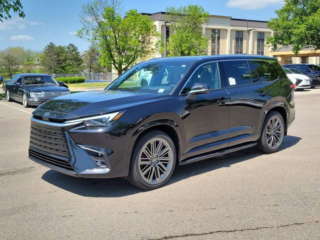 New 2026 Lexus TX 550h AWD Plug-In Hybrid image 2