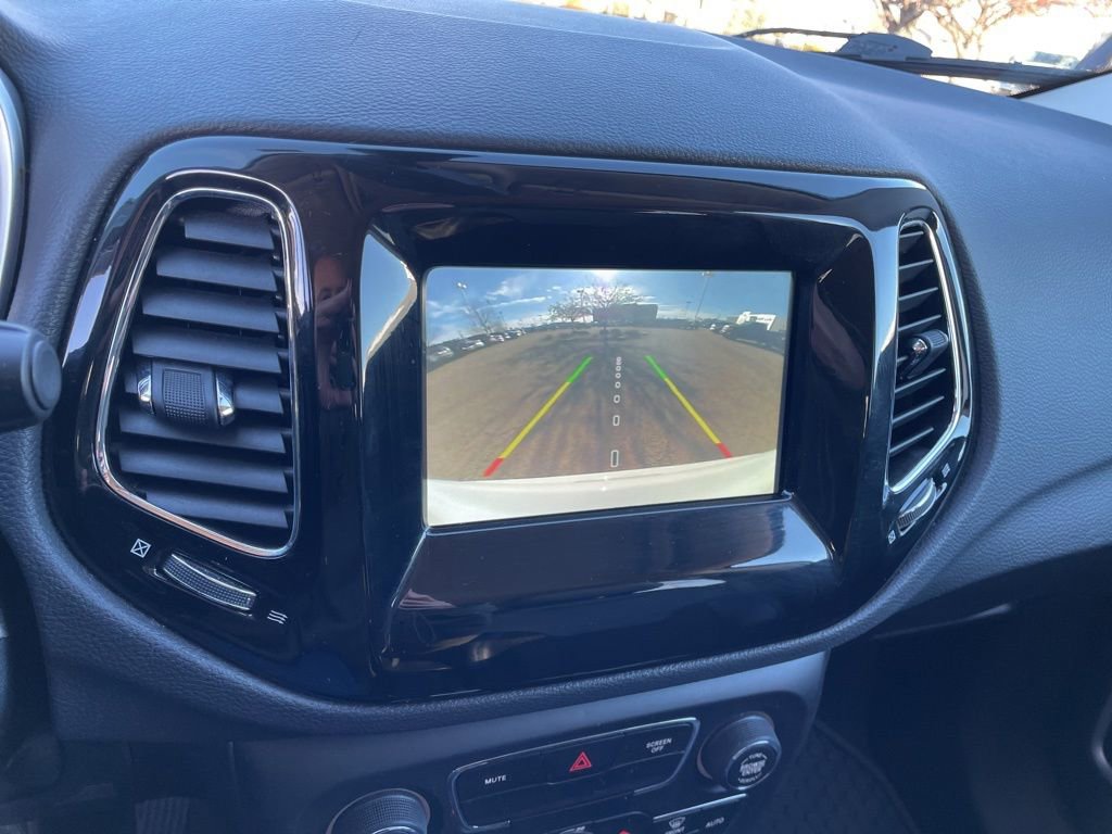 Used 2021 Jeep Compass Latitude image 19