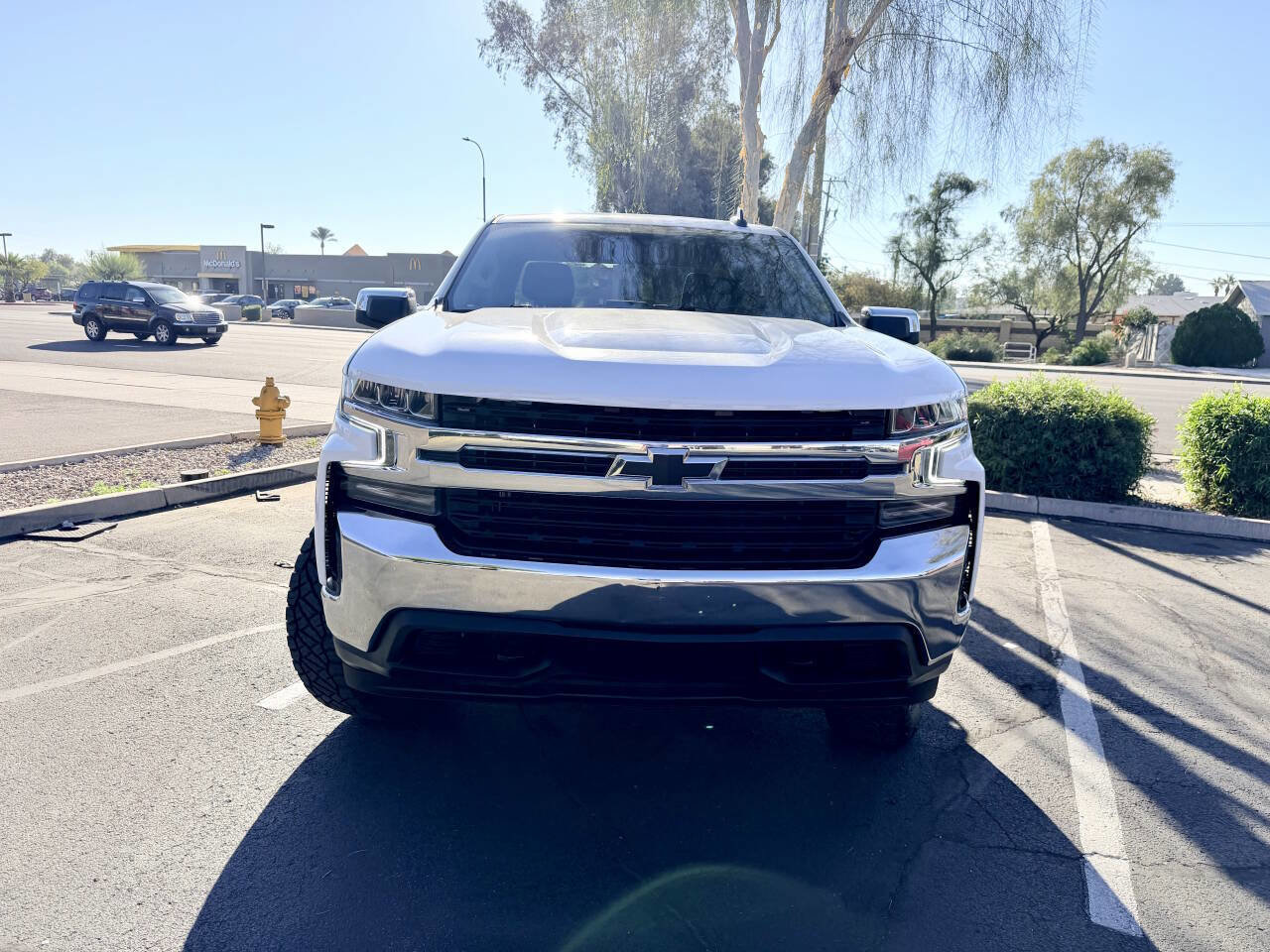 Used 2019 Chevrolet Silverado 1500 LT w/ All-Star Edition AWD/4WD image 2