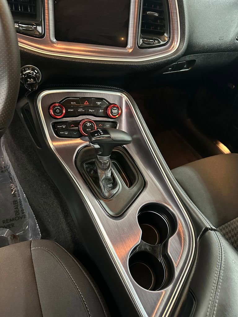 Used 2018 Dodge Challenger R/T Scat Pack w/ Dynamics Package RWD image 18