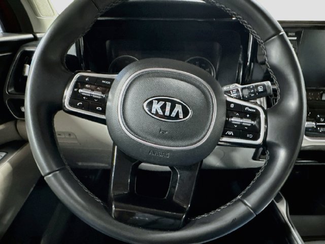 Certified 2021 Kia Sorento S FWD image 11