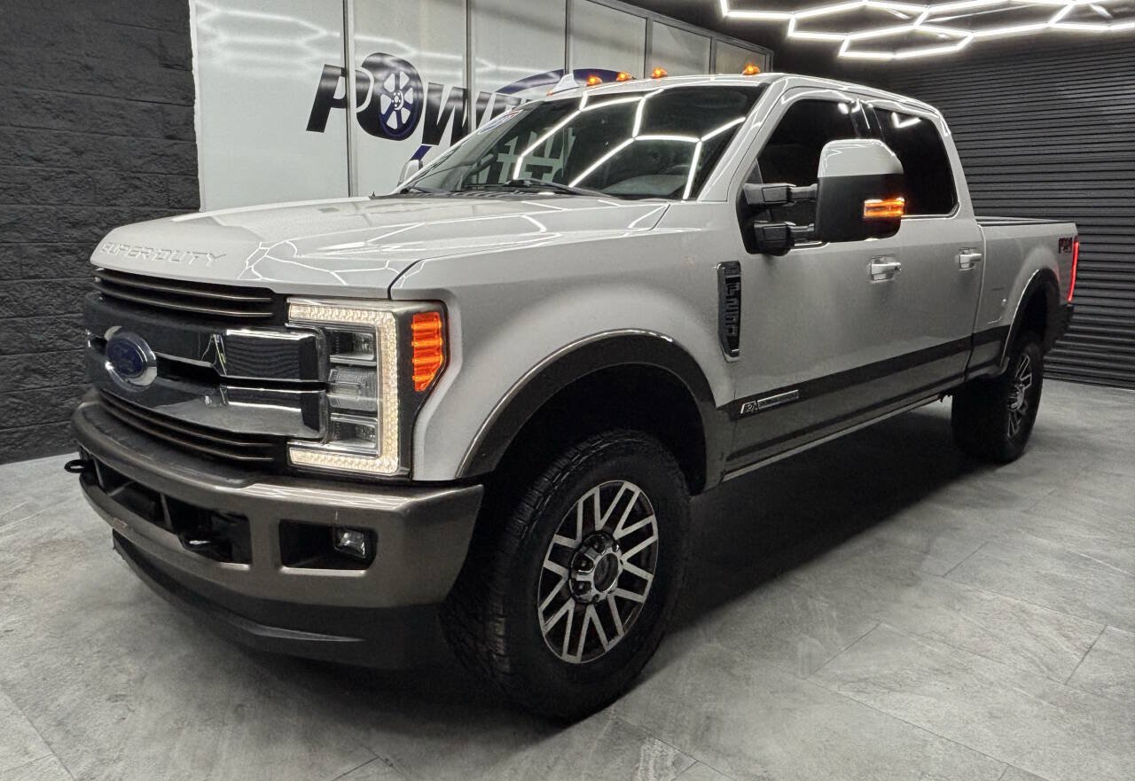 Used 2019 Ford F250 King Ranch w/ King Ranch Ultimate Package AWD/4WD image 5