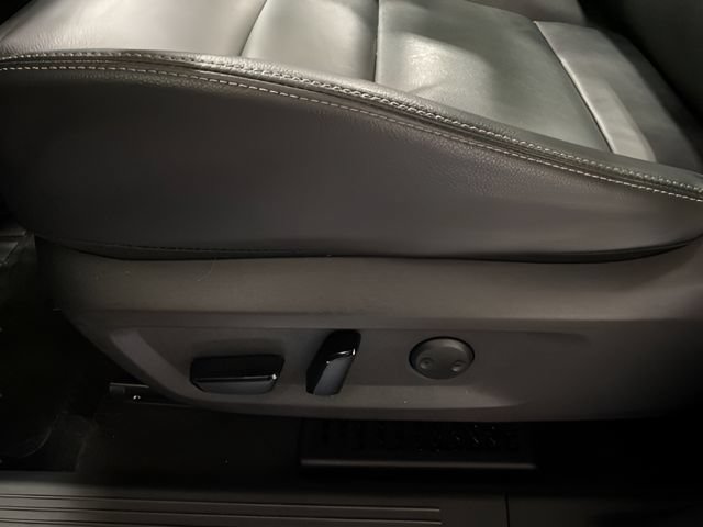 Certified 2023 Nissan Rogue SL w/ SL Premium Package AWD/4WD image 10